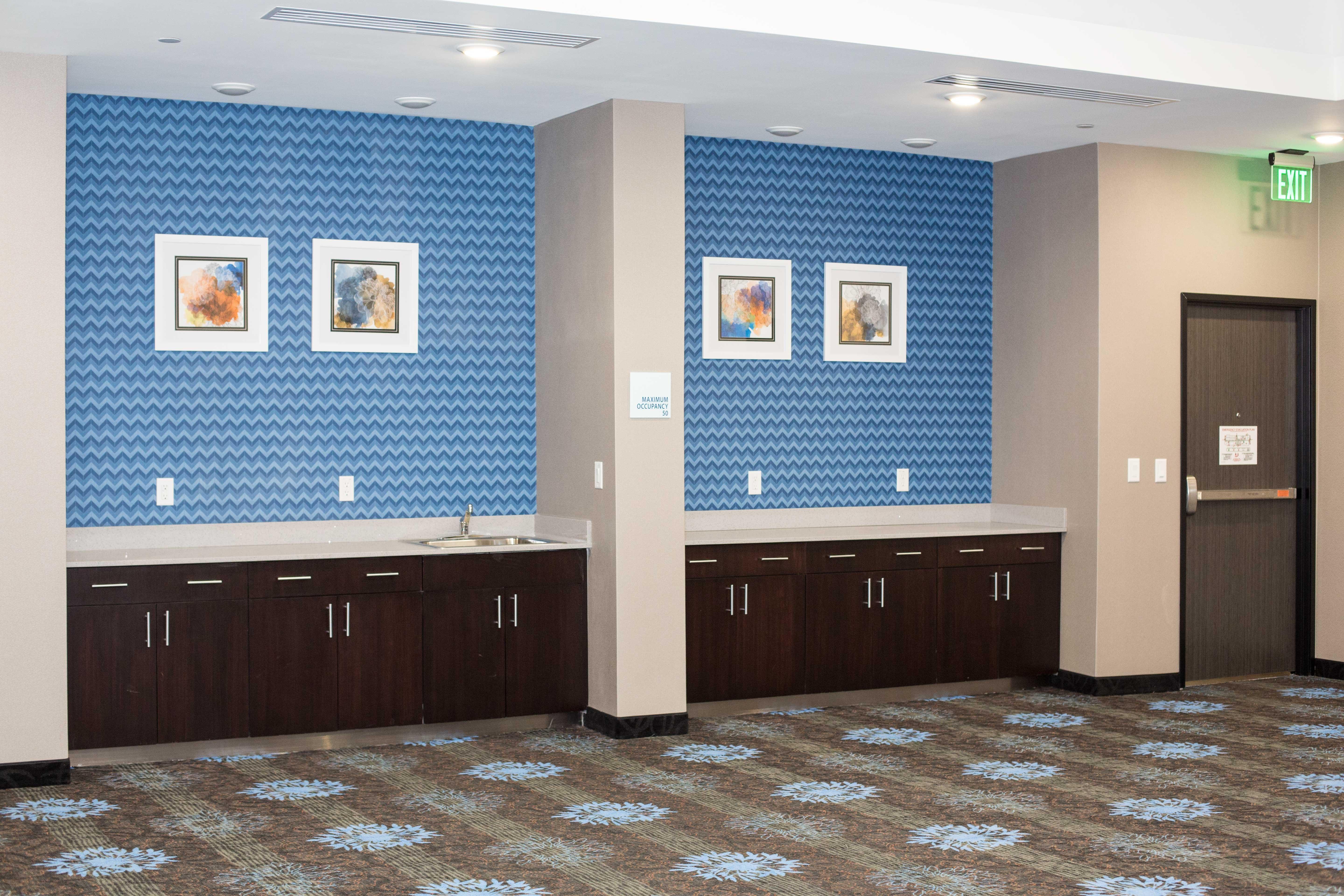 Holiday Inn Express & Suites Oklahoma City Southeast By Ihg Exterior foto