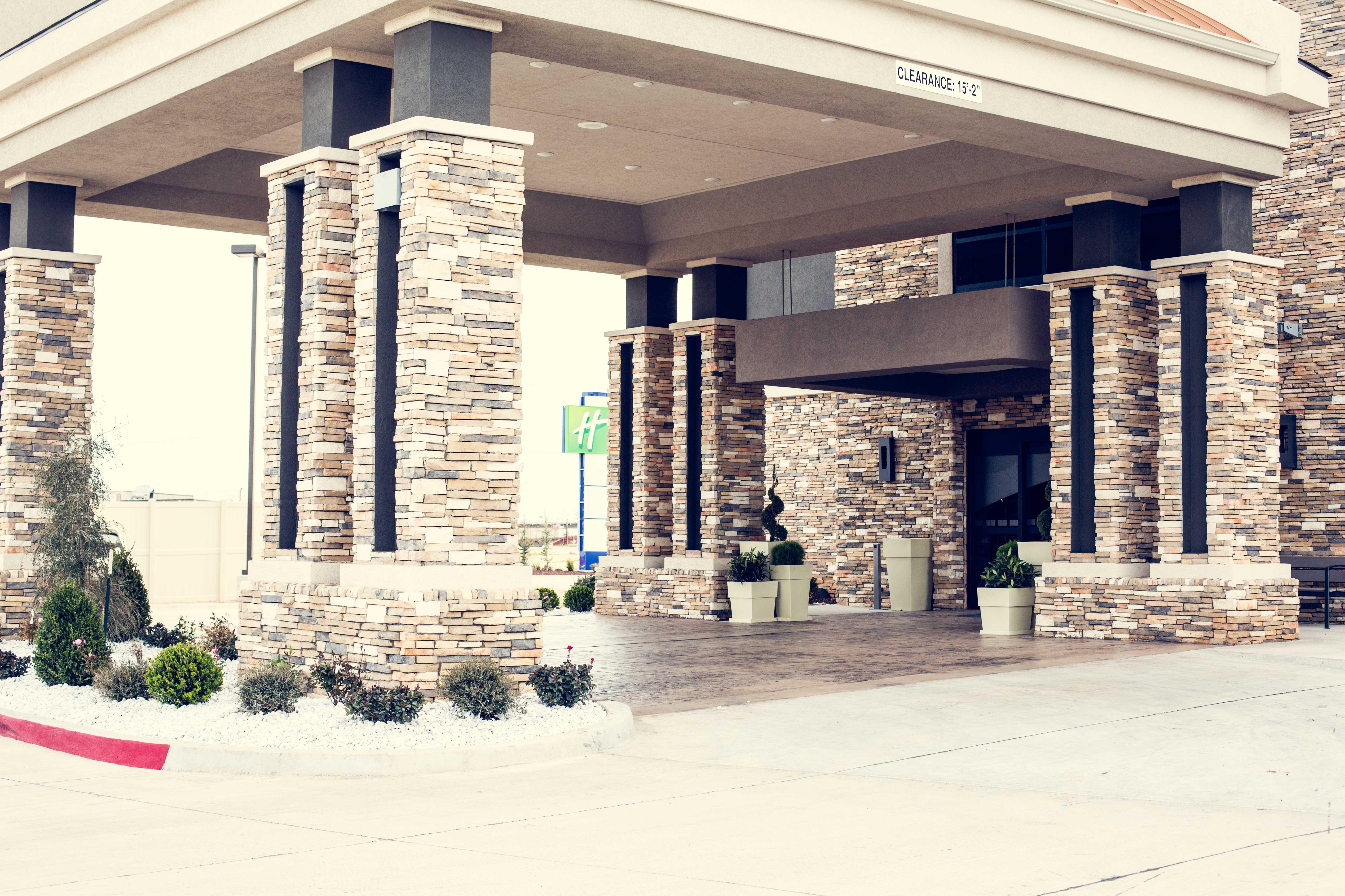 Holiday Inn Express & Suites Oklahoma City Southeast By Ihg Exterior foto